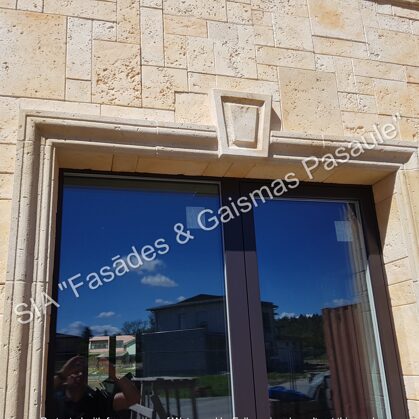 Privātmāja ciematā